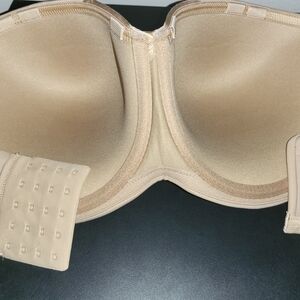 Soma Stunning Starlet Strapless Bra in Cream 38DDD